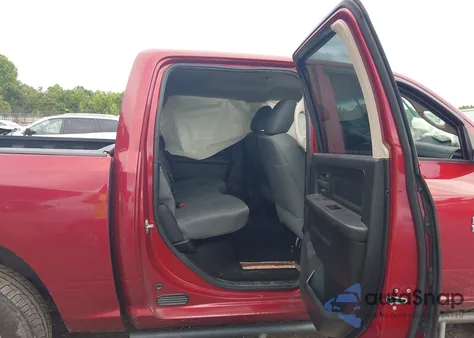 2015 Ram 1500 Express из США, поврежденный, VIN 1C6RR7KT9FS585811